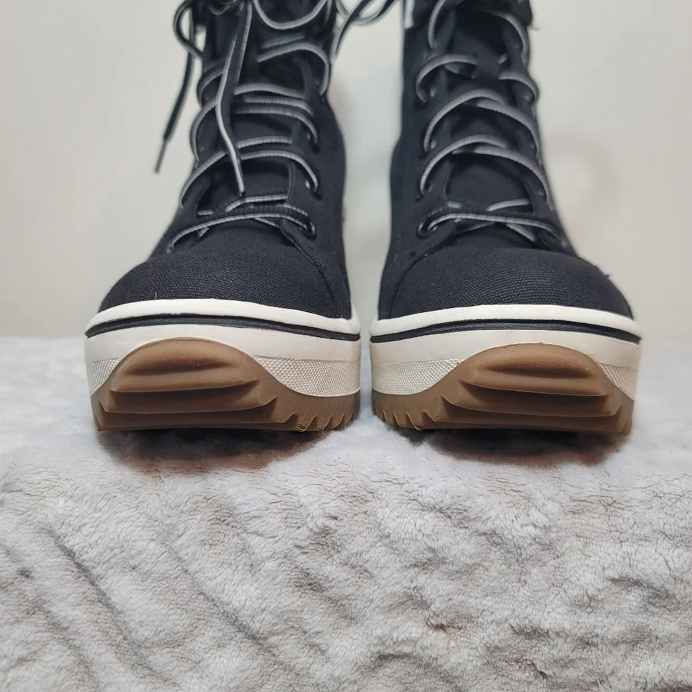 MIA Brittnee Platform Sneaker Boot- Women's Size 8.5 Black/white